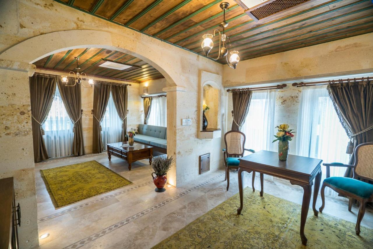 Sobek Stone House Cappadocia Bed & Breakfast เนฟซิเฮียร์ ภายนอก รูปภาพ