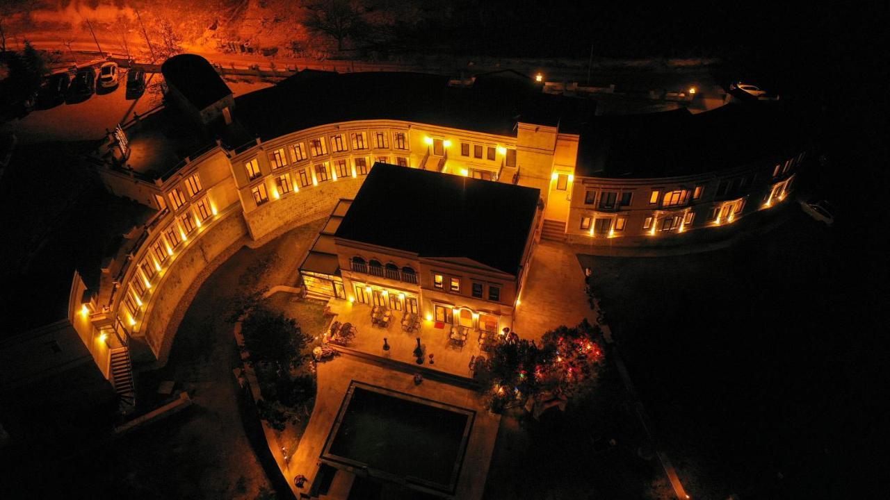 Sobek Stone House Cappadocia Bed & Breakfast เนฟซิเฮียร์ ภายนอก รูปภาพ