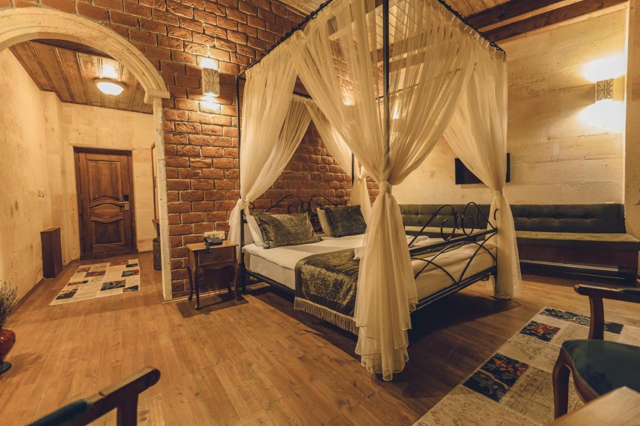 Sobek Stone House Cappadocia Bed & Breakfast เนฟซิเฮียร์ ภายนอก รูปภาพ