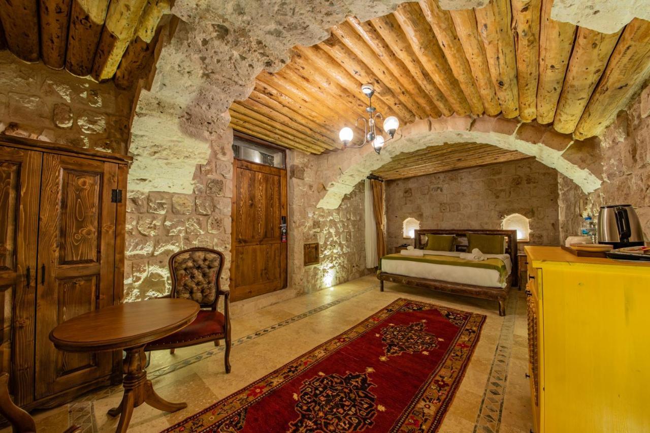 Sobek Stone House Cappadocia Bed & Breakfast เนฟซิเฮียร์ ภายนอก รูปภาพ