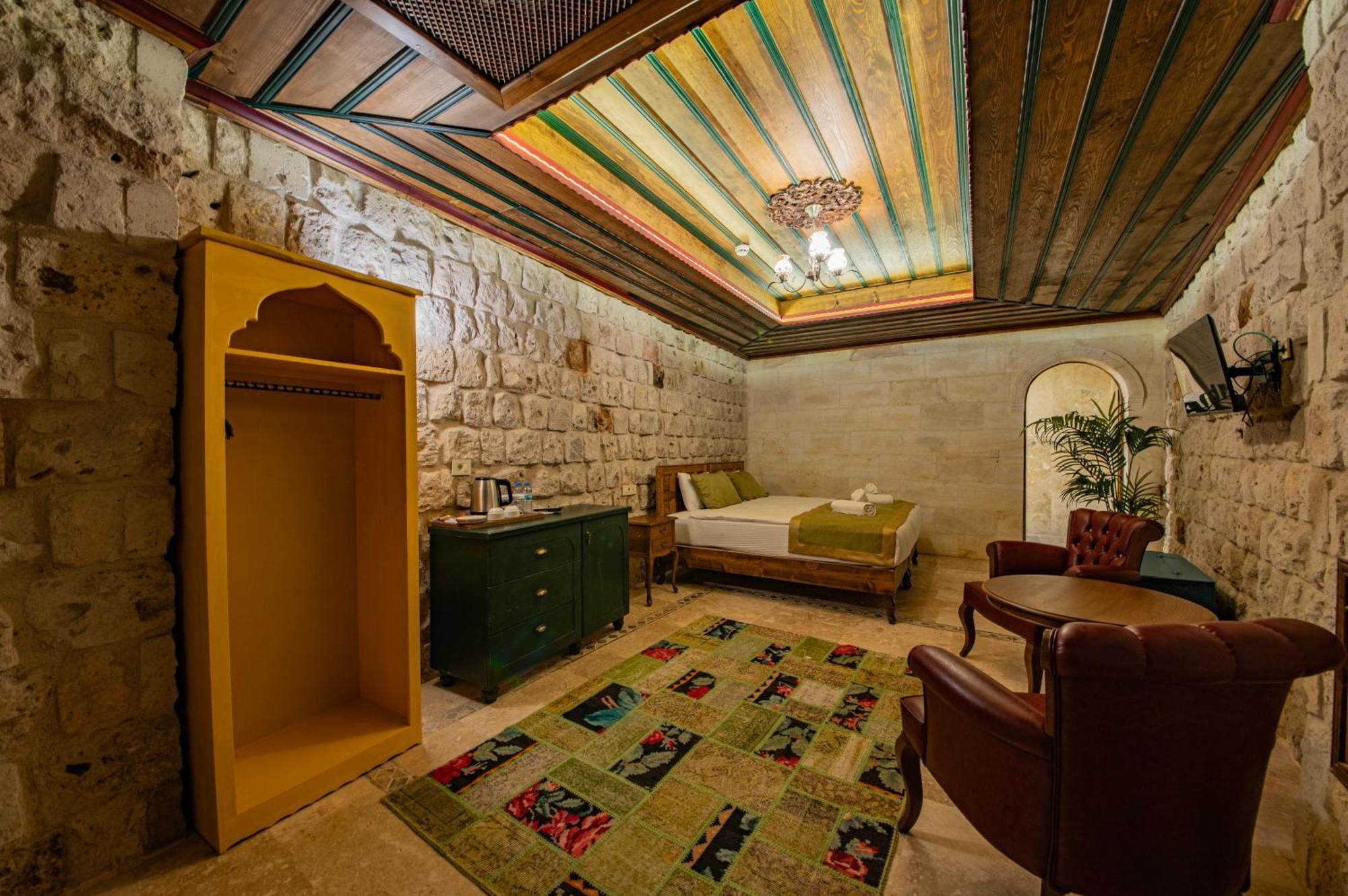 Sobek Stone House Cappadocia Bed & Breakfast เนฟซิเฮียร์ ภายนอก รูปภาพ