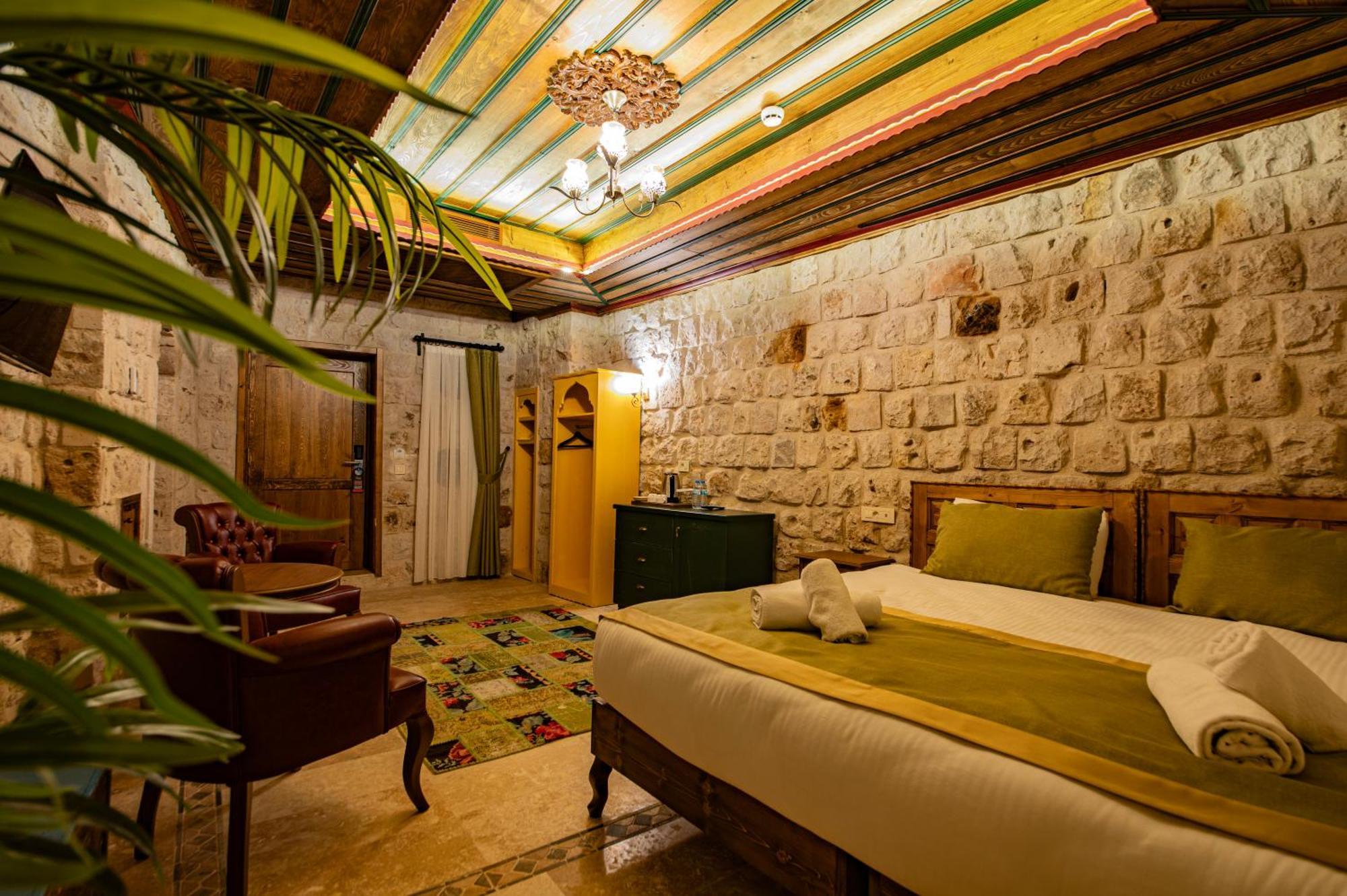 Sobek Stone House Cappadocia Bed & Breakfast เนฟซิเฮียร์ ภายนอก รูปภาพ